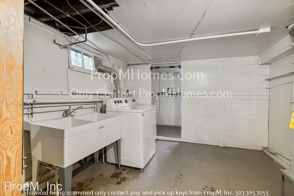 2027 Nw 21st Ave - Photo 13