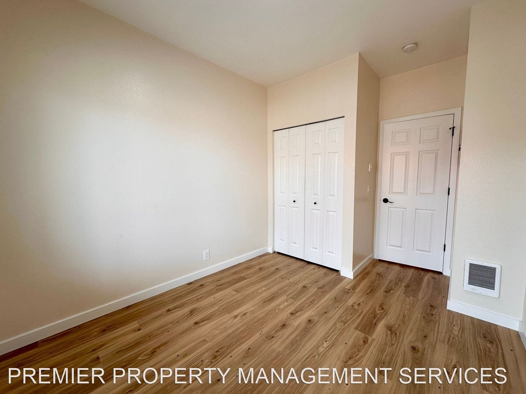 393 S 58th Street - Photo 12