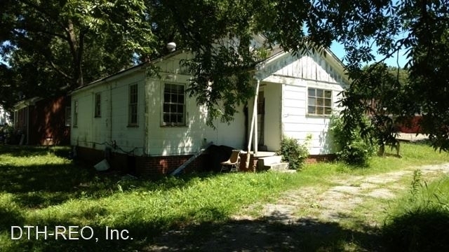 2107 Campbell St. - Photo 1