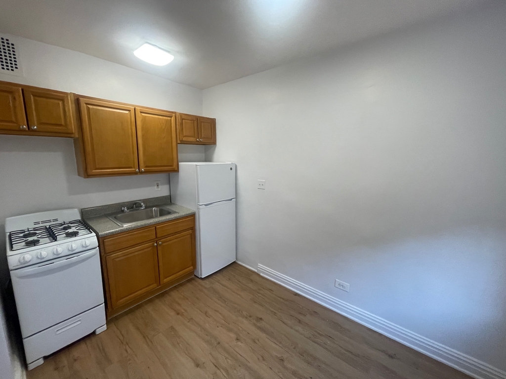 102-40 67th Road - Photo 2
