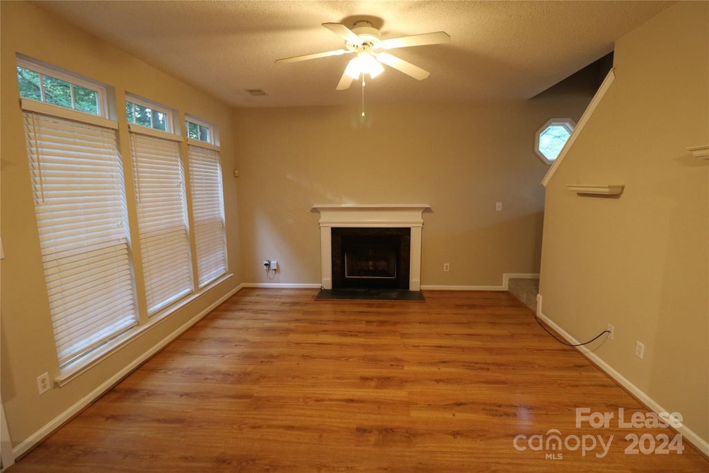 14809 Bergerac Court - Photo 8