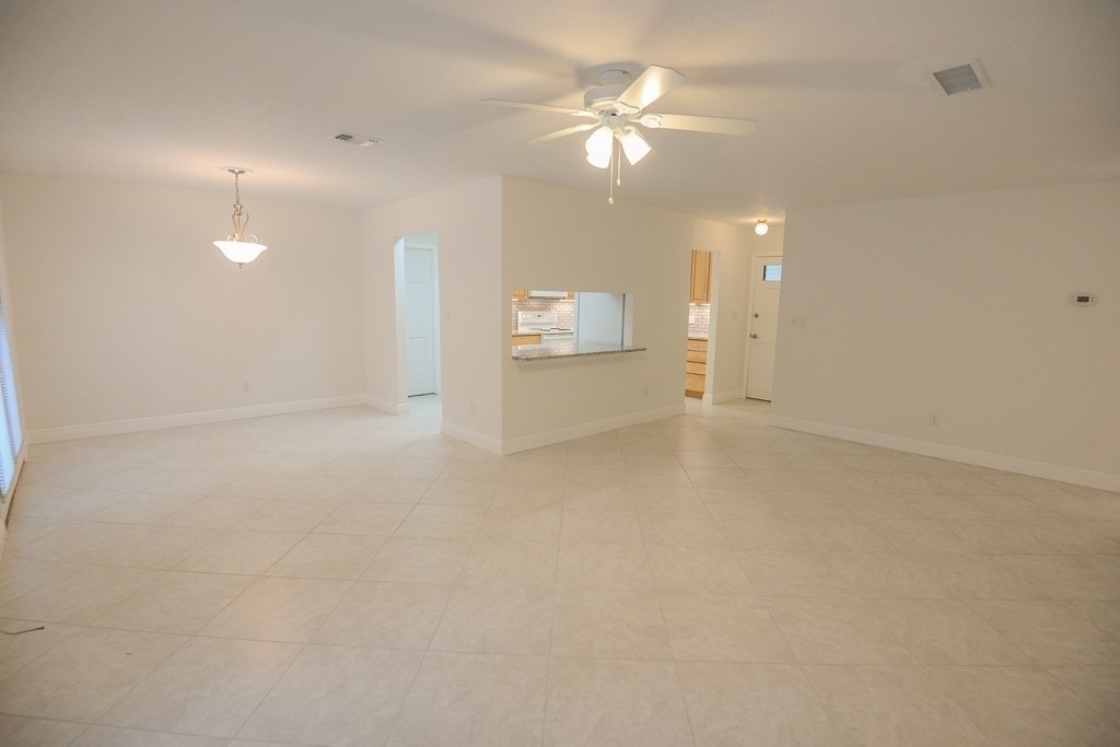 255 S Villas Court - Photo 6