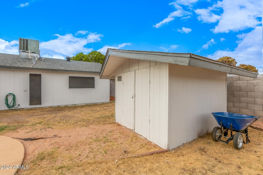 5253 W Lupine Avenue - Photo 29