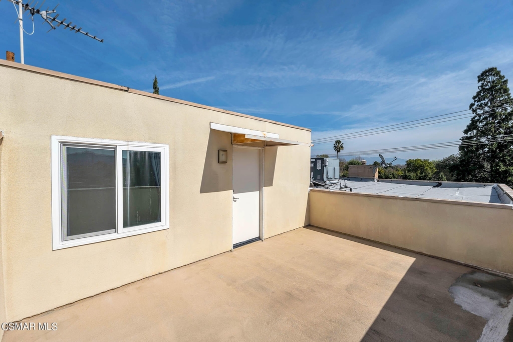 4940 Laurel Canyon Boulevard - Photo 27