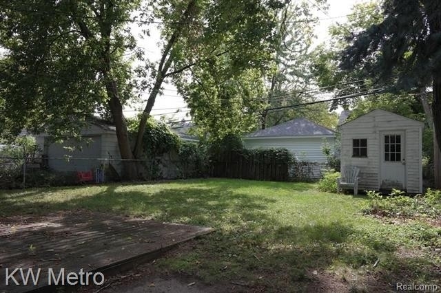 626 E 12 Mile Road - Photo 27