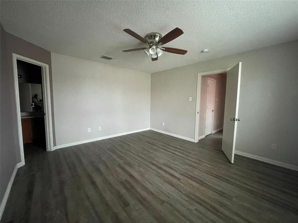 2900 Sheridan Lane - Photo 7