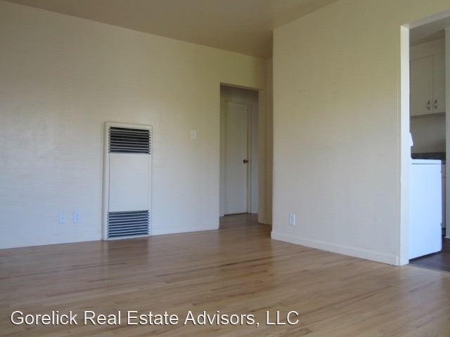 700 Forest Street - Photo 1