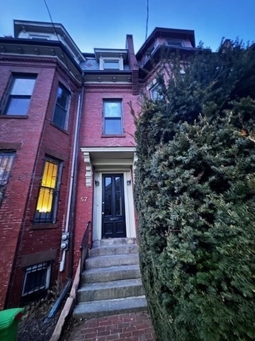 57 Fort Ave - Photo 1