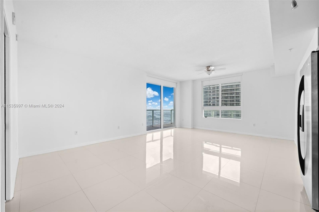 1900 N Bayshore Dr - Photo 12