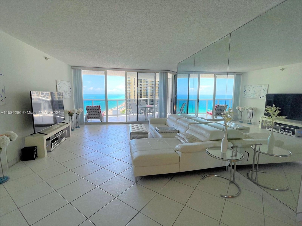16711 Collins Ave - Photo 8