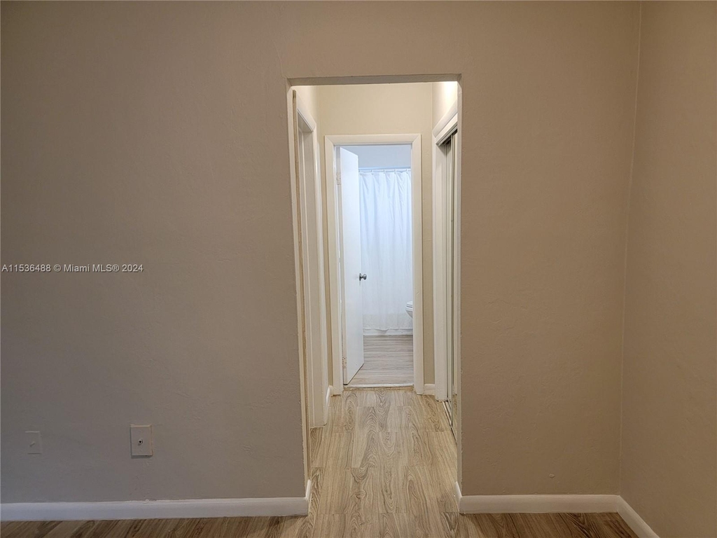 835 Lenox Ave - Photo 11