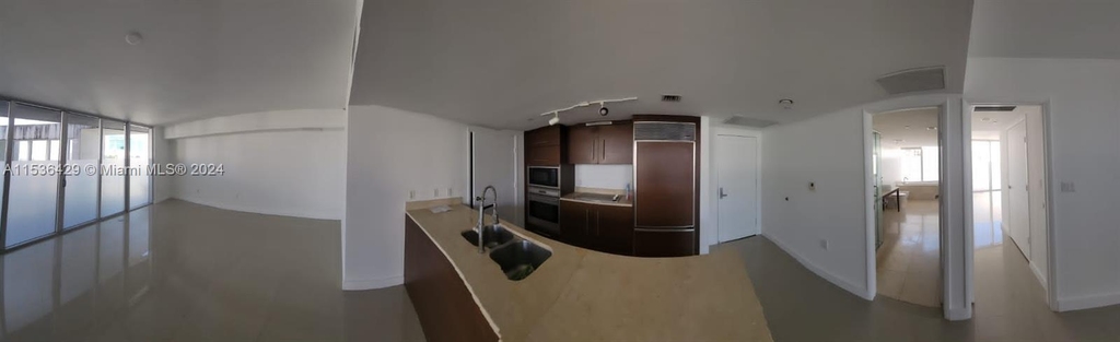 475 Brickell Ave - Photo 9