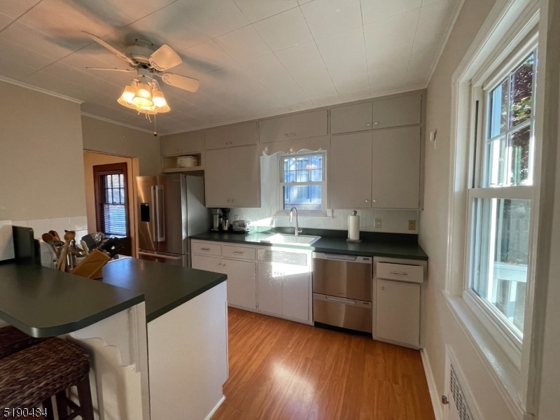 149 Watchung Ave - Photo 7