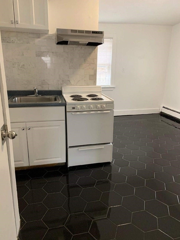 289 Hancock Street - Photo 1