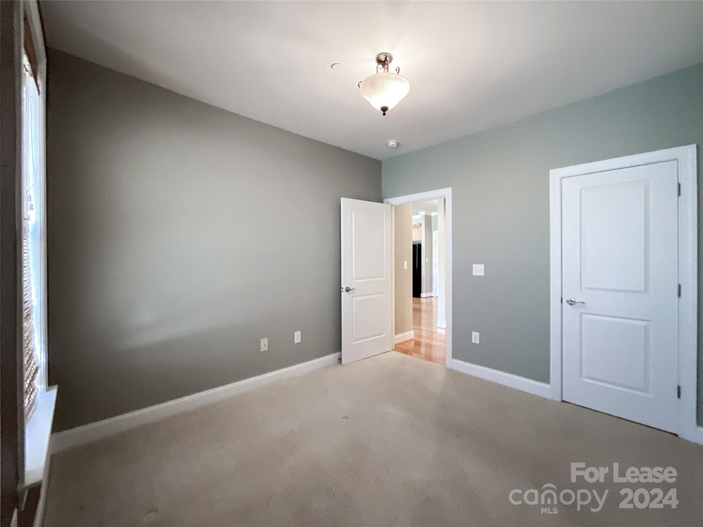 518 Clarice Avenue - Photo 22