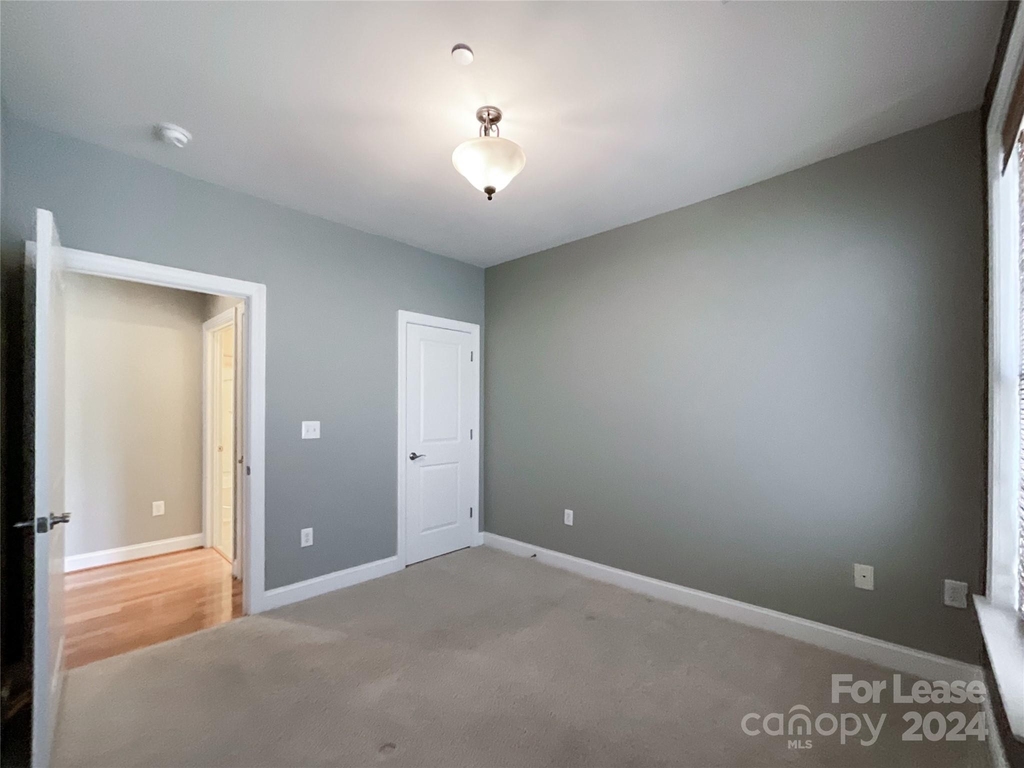 518 Clarice Avenue - Photo 21