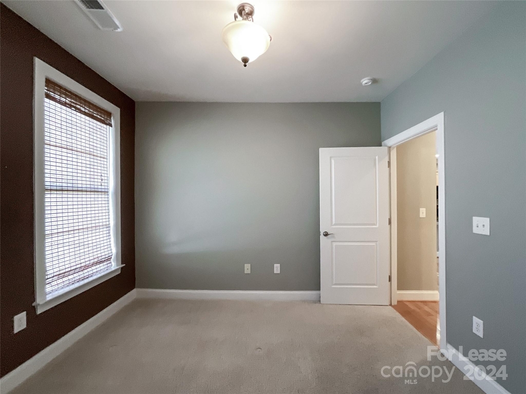 518 Clarice Avenue - Photo 23