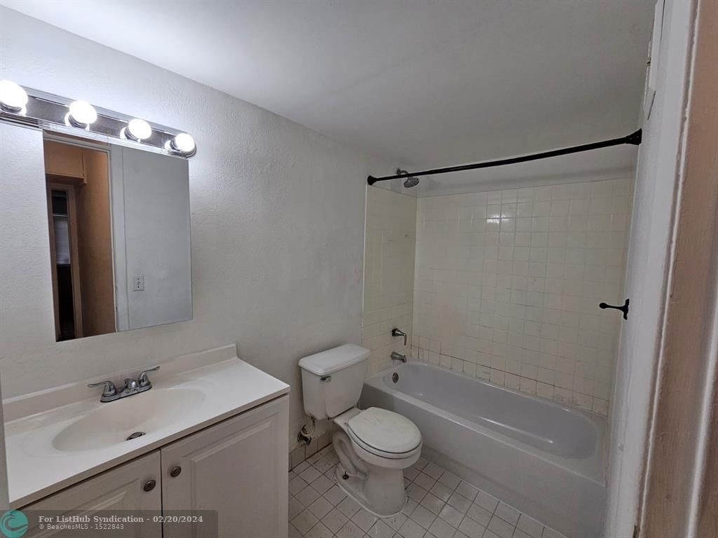 505 Nw 177th St - Photo 8