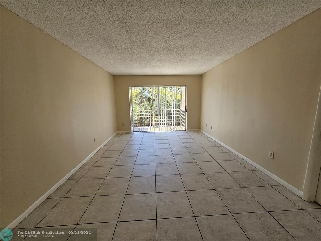 2800 Nw 56th Ave - Photo 0