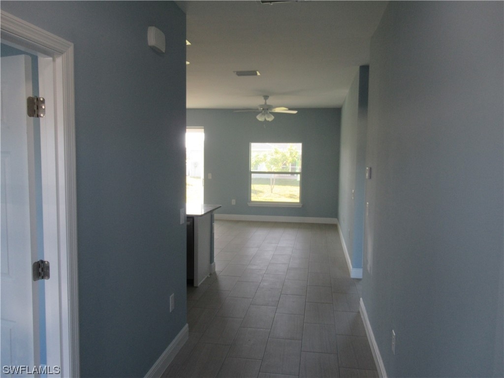 228 Nw 25th Place - Photo 2