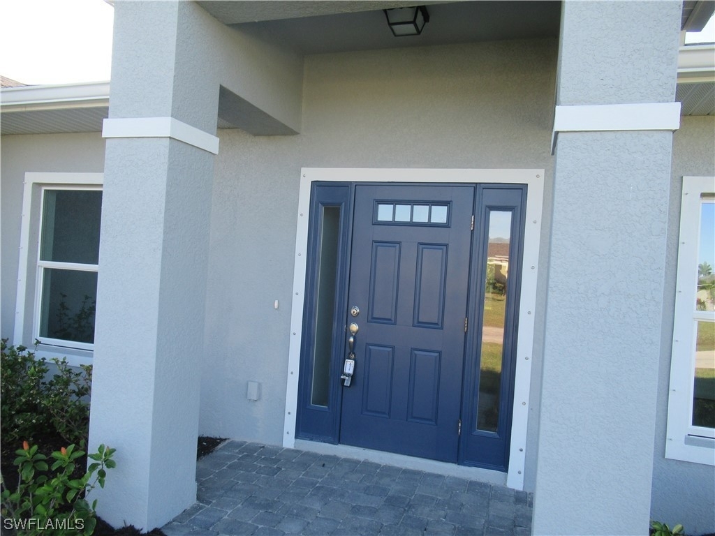 228 Nw 25th Place - Photo 1