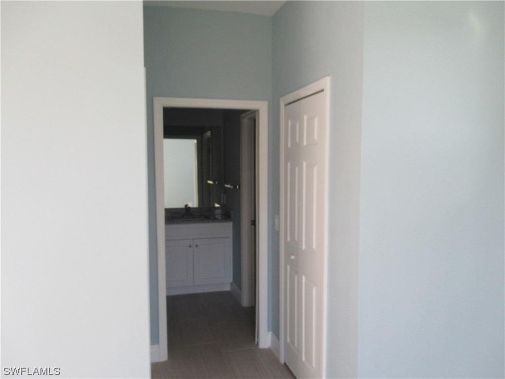 228 Nw 25th Place - Photo 13