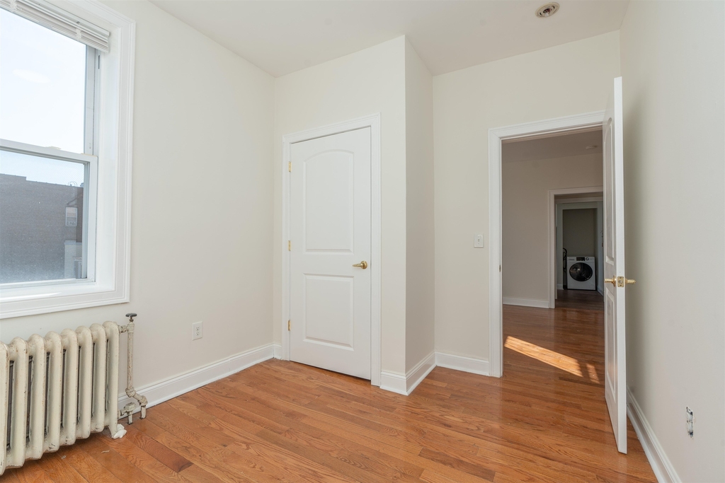 6404 Park Ave - Photo 9