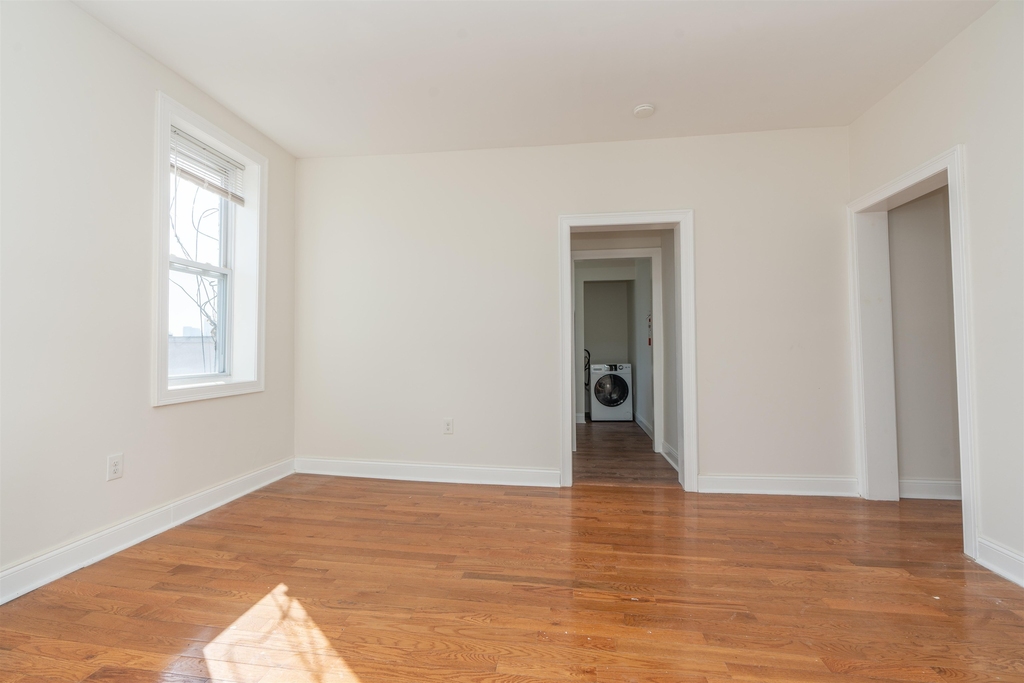 6404 Park Ave - Photo 5