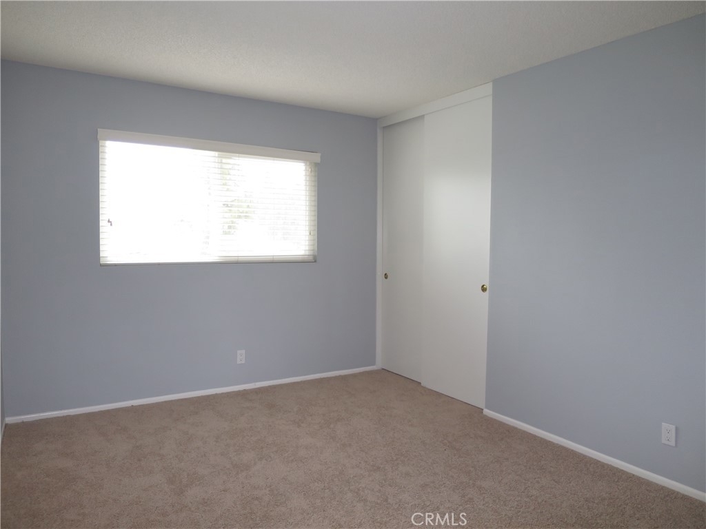 2502 E Garfield Avenue - Photo 9