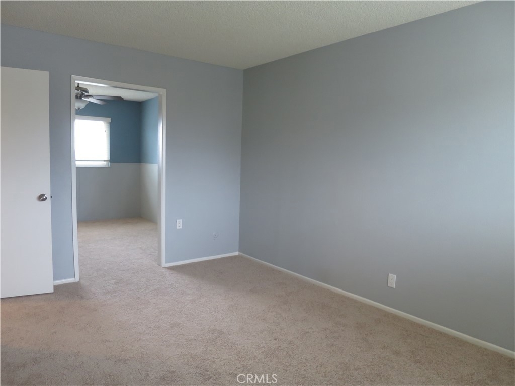 2502 E Garfield Avenue - Photo 8