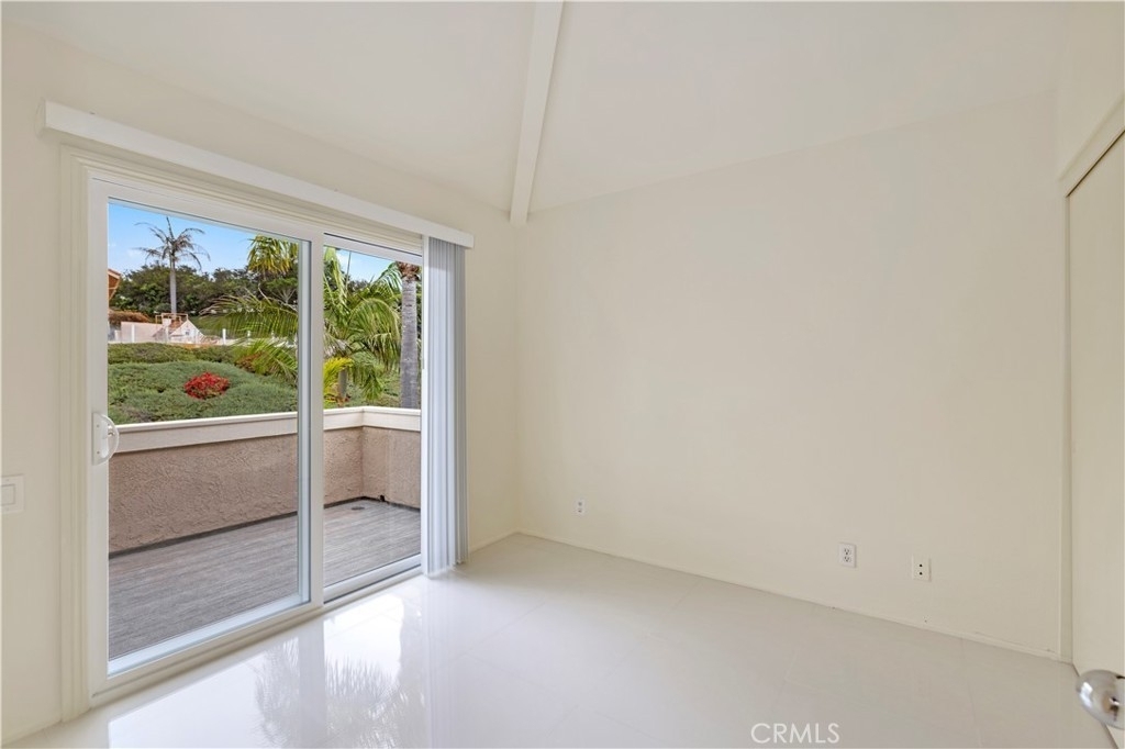 67 Palm Beach Court - Photo 27