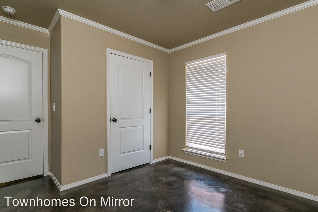 4540 S Mirror St - Photo 12