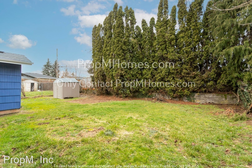 2445 Ne 122nd Avenue - Photo 26