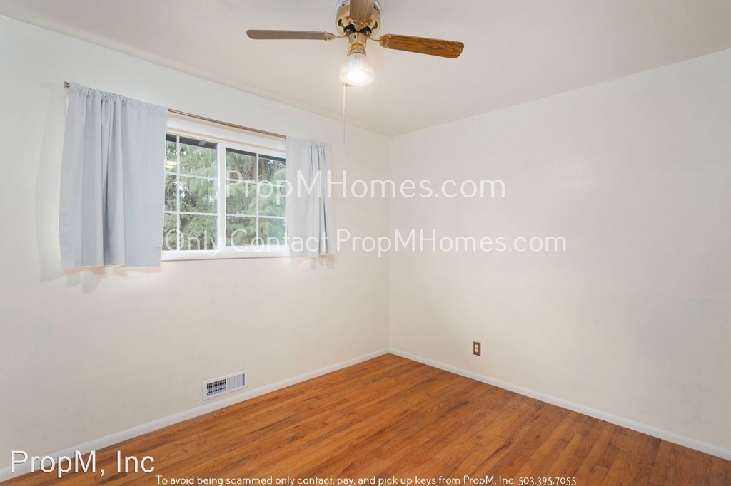 2445 Ne 122nd Avenue - Photo 19