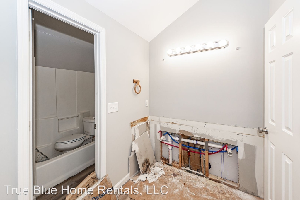 2102 Razorback Lane - Photo 16