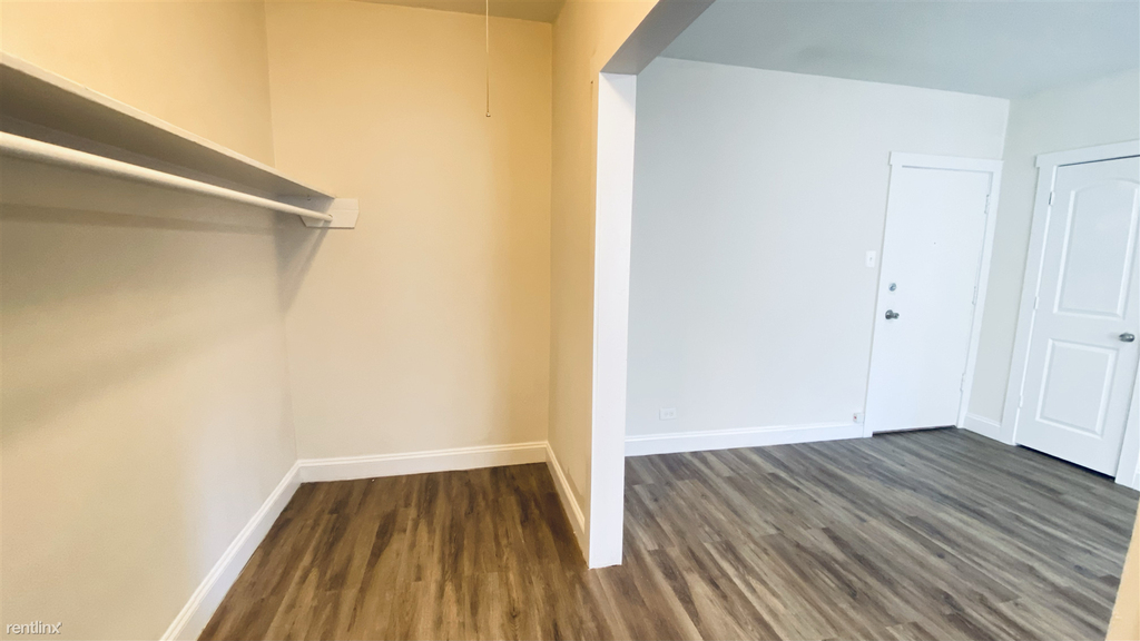 839 W Sheridan Rd Apt 506 - Photo 2