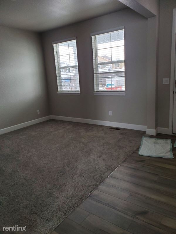 24046 E Utah Pl - Photo 2