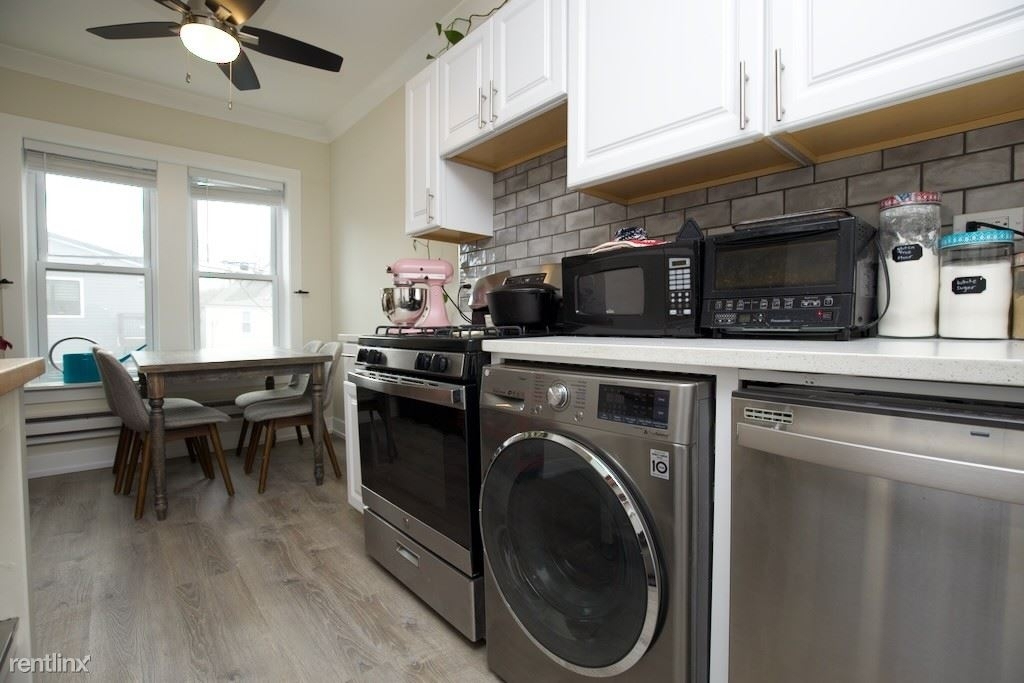 2131 W. Giddings, Unit D-8 - Photo 6