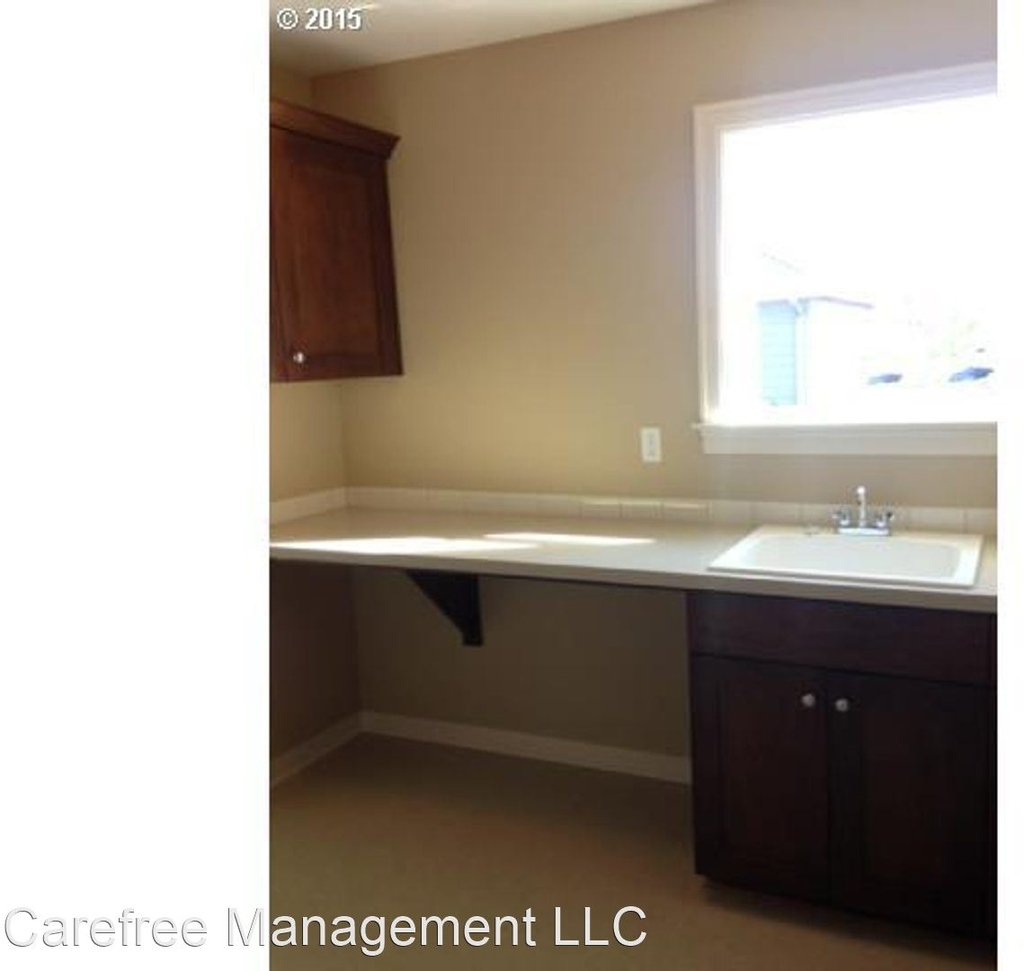 7022 N Mobile Avenue - Photo 10