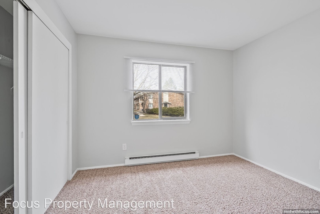 6331, 6333, 6335, 6337 S. 35th St. - Photo 7
