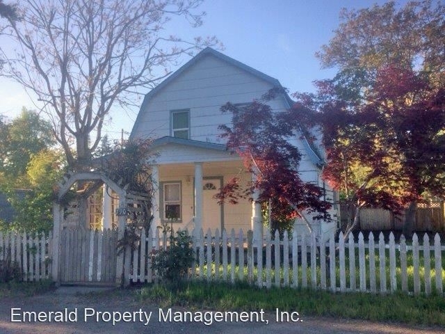 790 J Street - Photo 0