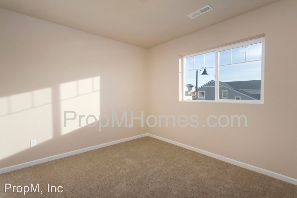 16883 Nw Anita Street - Photo 24