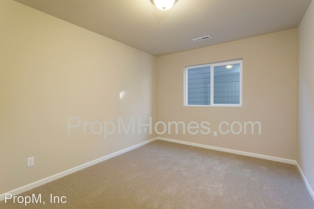 16883 Nw Anita Street - Photo 22