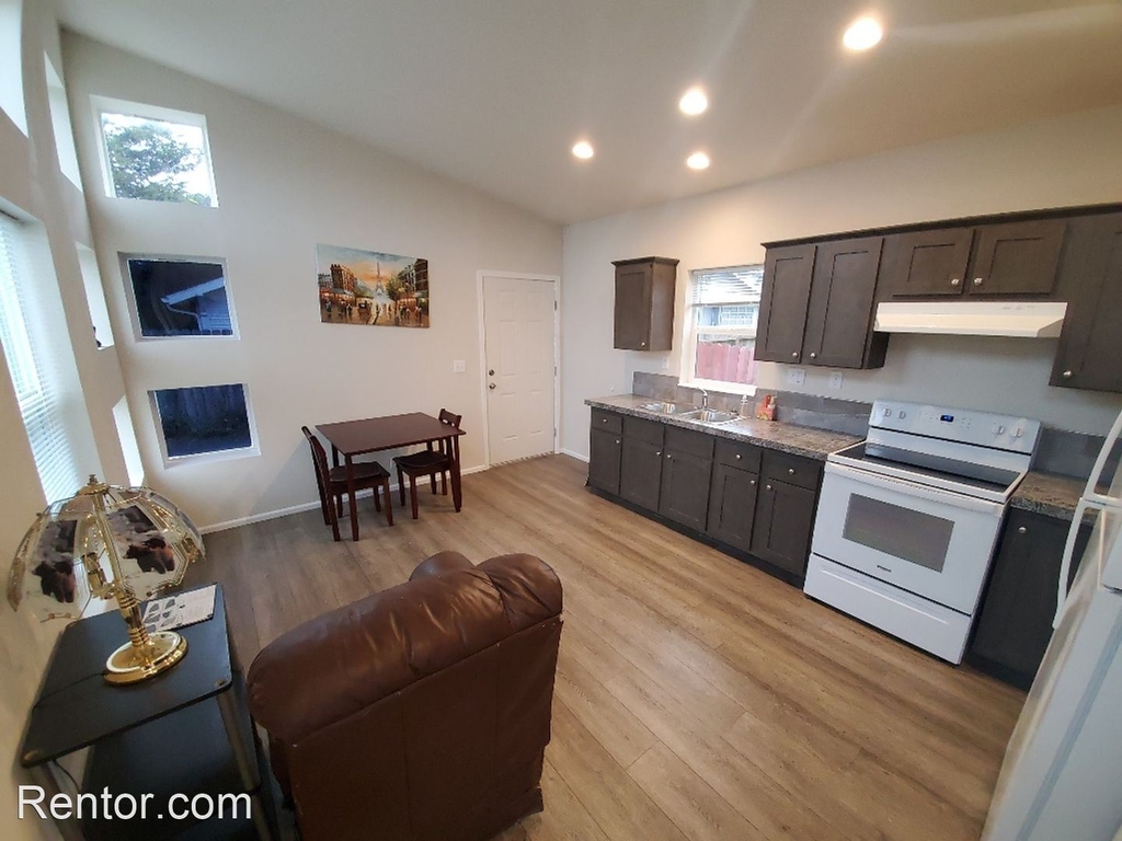 3503 Cottage Street - Photo 13