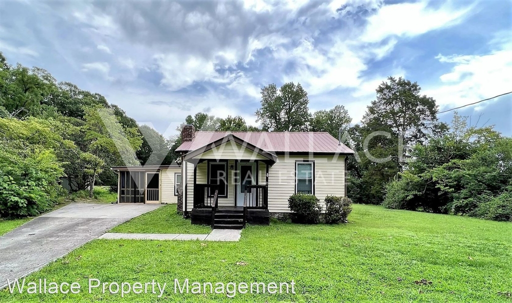 2924 Bakertown Rd - Photo 0