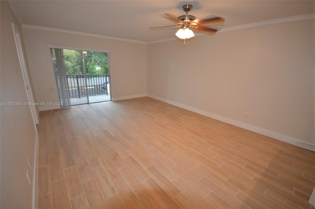 6720 Nova Dr - Photo 0