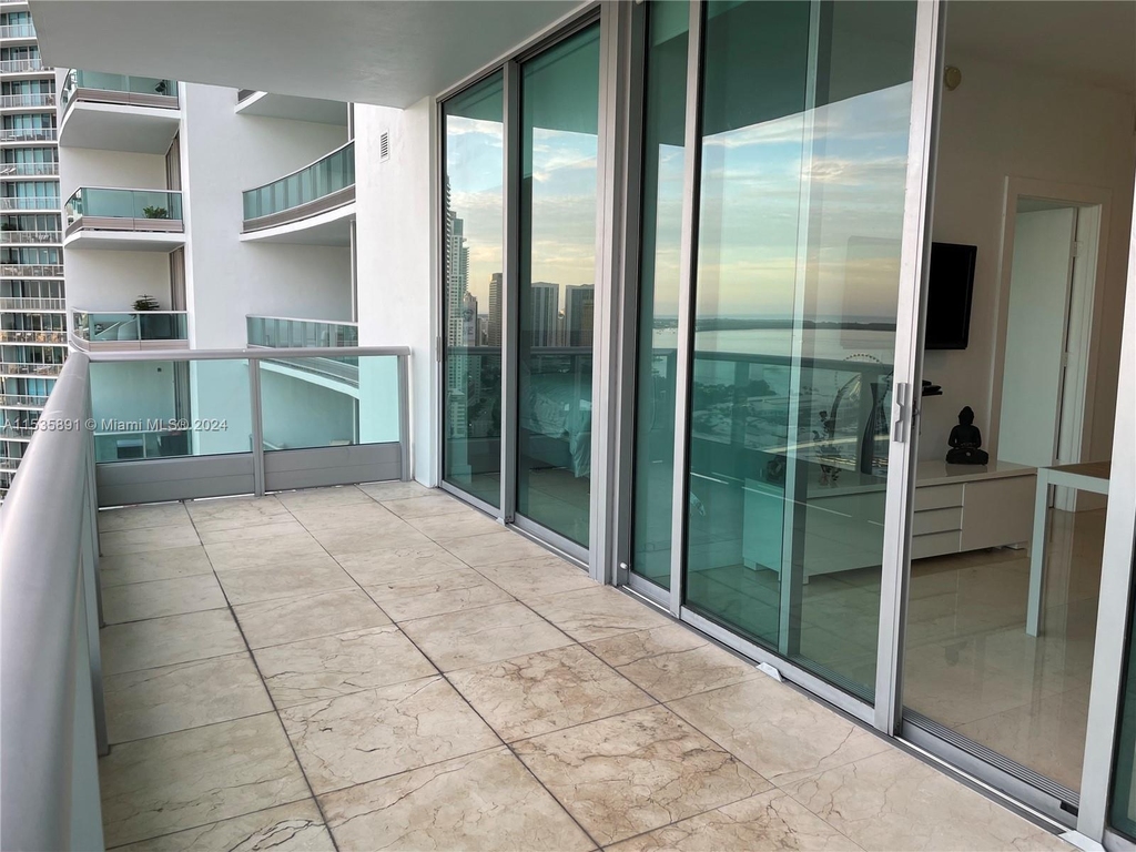 900 E Biscayne Blvd - Photo 5