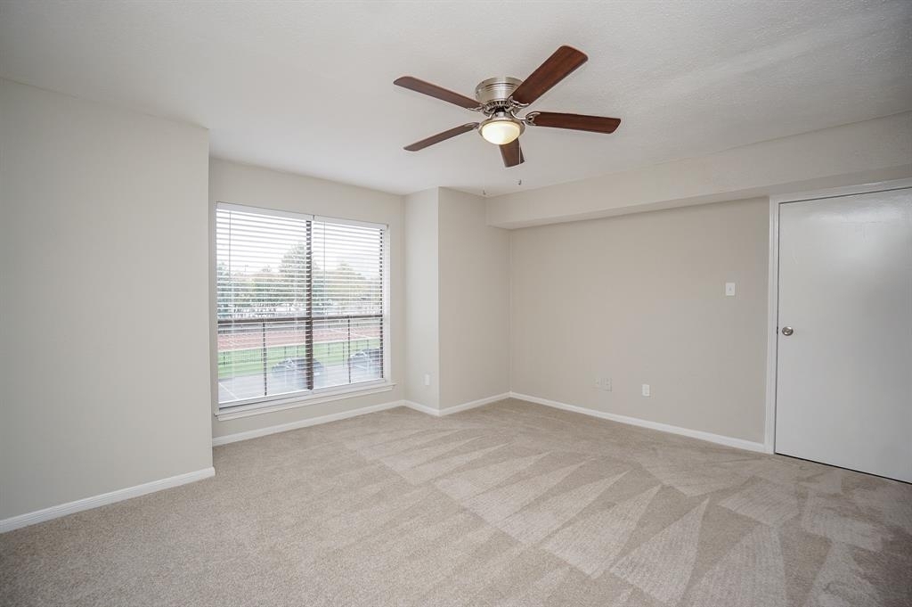 3100 Walnut Bend Lane - Photo 16