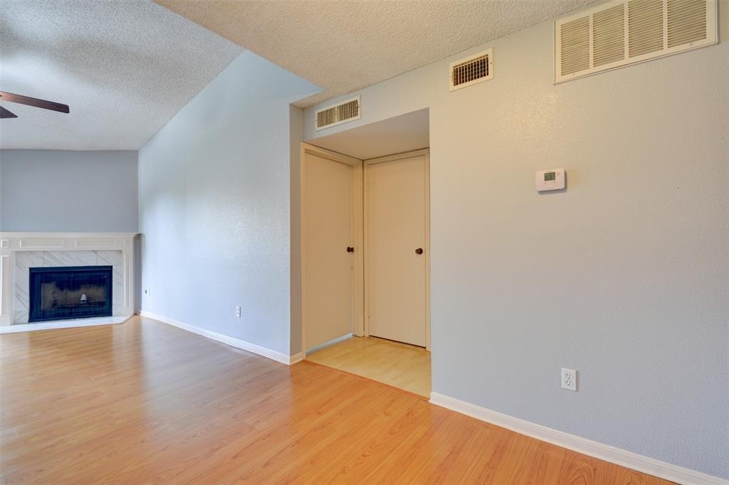 2120 El Paseo Street - Photo 8