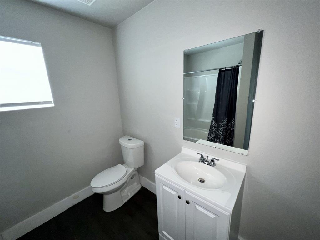 6518 Weston Street - Photo 6